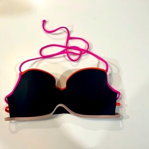 Victoria’s secret color block
Bikini top